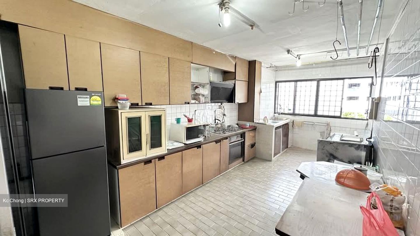 Blk 219 Jurong East Street 21 (Jurong East), HDB 4 Rooms #571207271
